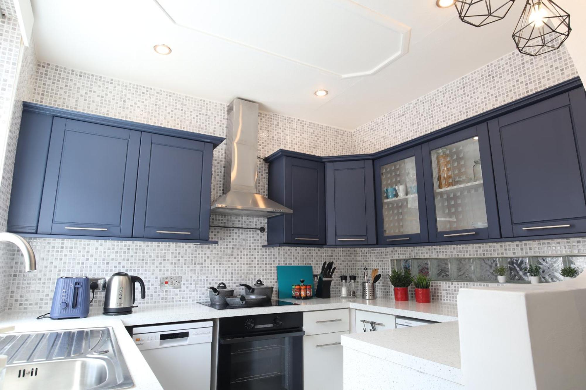 2-Bedroom, Free Parking, High Speed Wi-Fi, Swinton מנצ'סטר מראה חיצוני תמונה